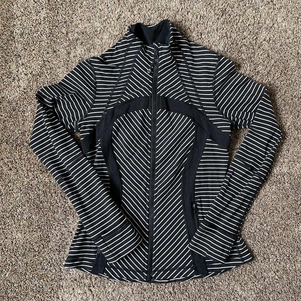 Lululemon Define Jacket Size 8